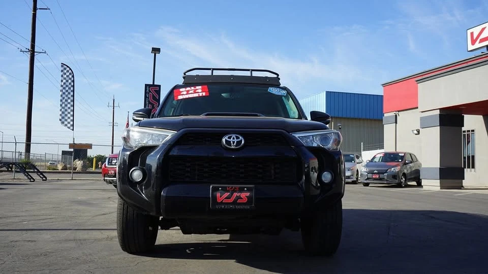 2015 Toyota 4Runner 5th Gen - Image 8 of 20