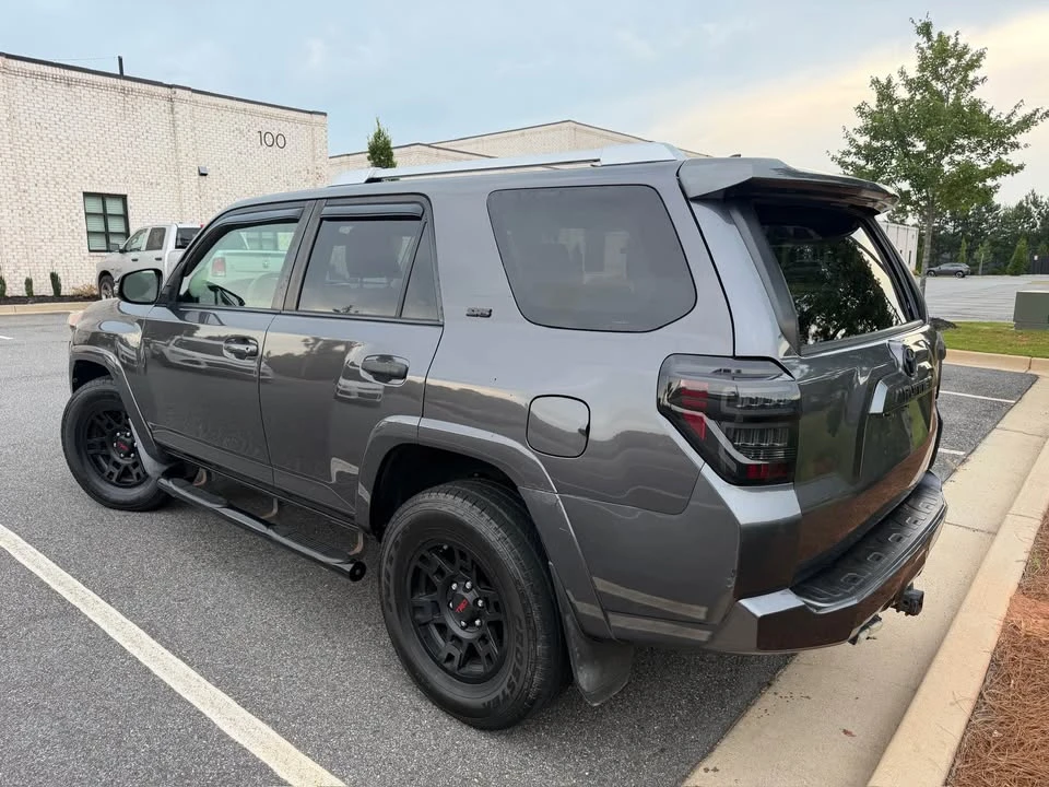 2015 Toyota 4Runner 5th Gen - Image 4 of 15