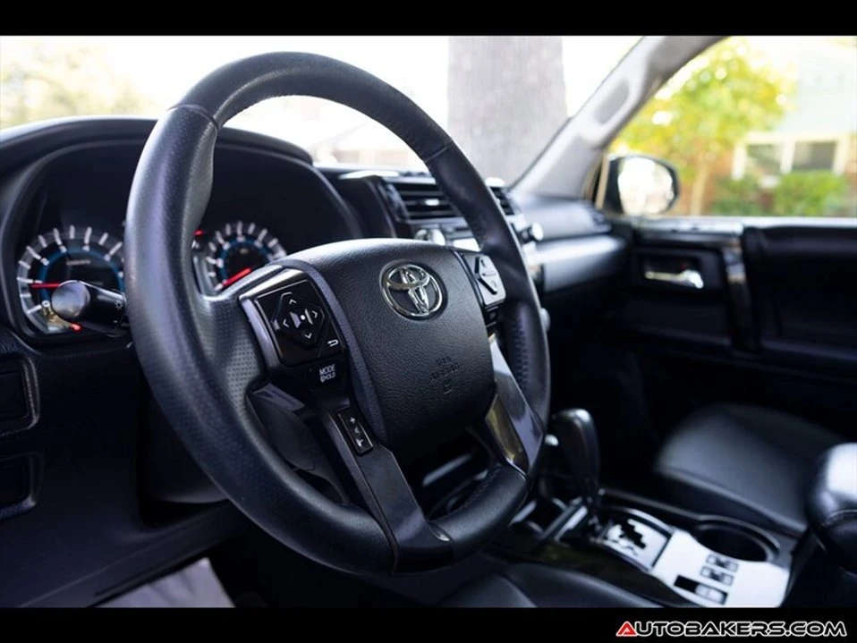 2015 Toyota 4Runner 5th Gen - Image 13 of 20