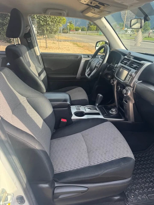 2015 Toyota 4Runner 5th Gen - Image 5 of 8