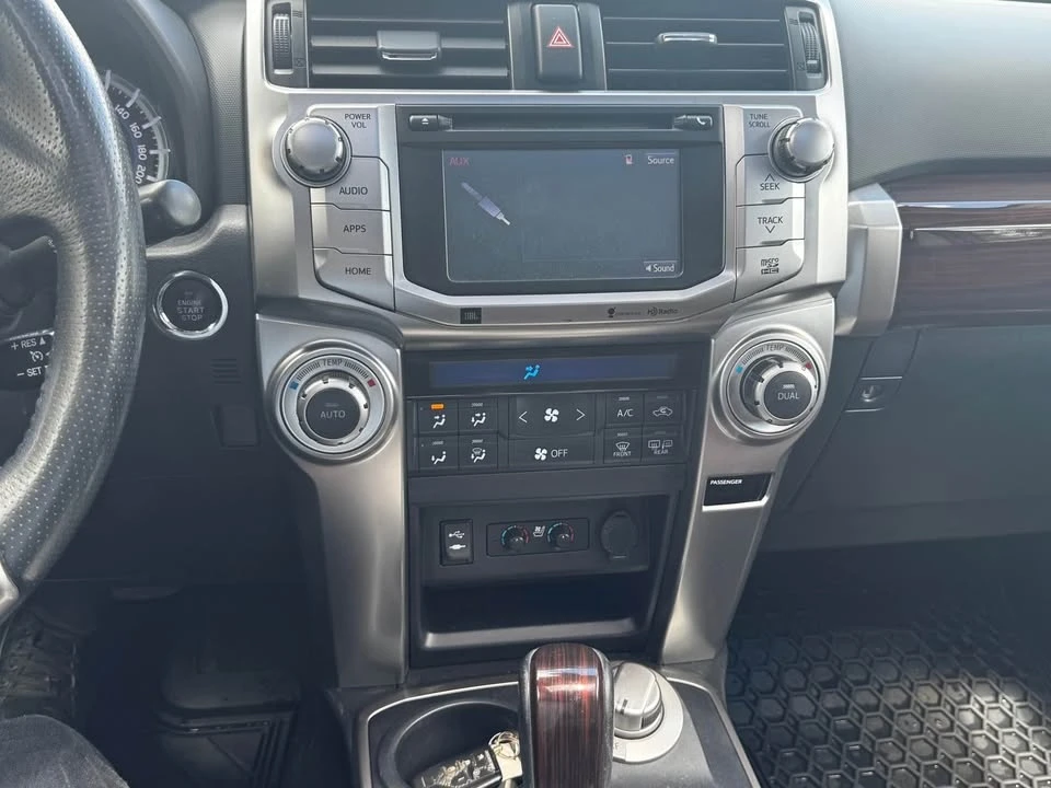 2015 Toyota 4Runner 5th Gen - Image 6 of 10