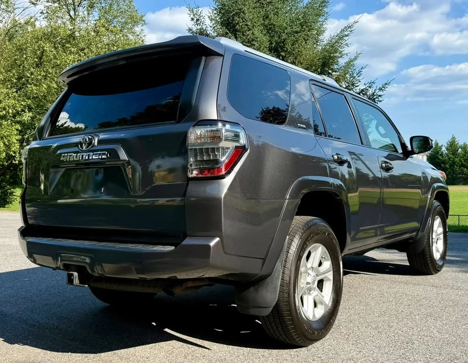 2015 Toyota 4Runner 5th Gen - Image 6 of 7