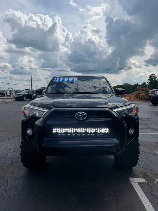 2015 Toyota 4Runner 5th Gen - Image 2 of 20