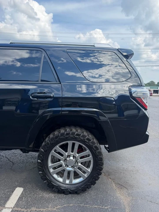 2015 Toyota 4Runner 5th Gen - Image 5 of 20