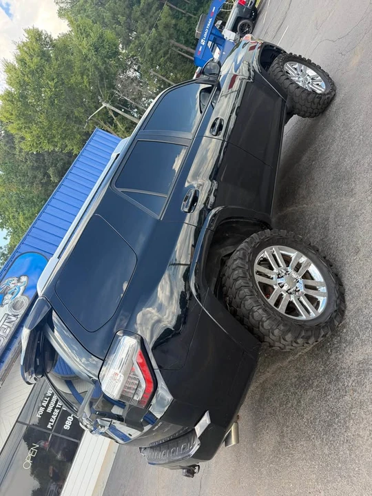 2015 Toyota 4Runner 5th Gen - Image 8 of 20