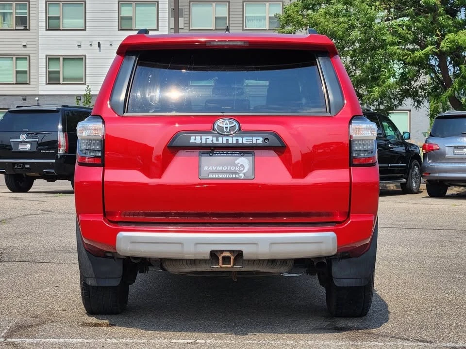 2015 Toyota 4Runner 5th Gen - Image 9 of 20