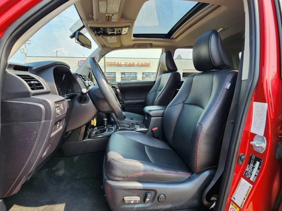 2015 Toyota 4Runner 5th Gen - Image 11 of 20