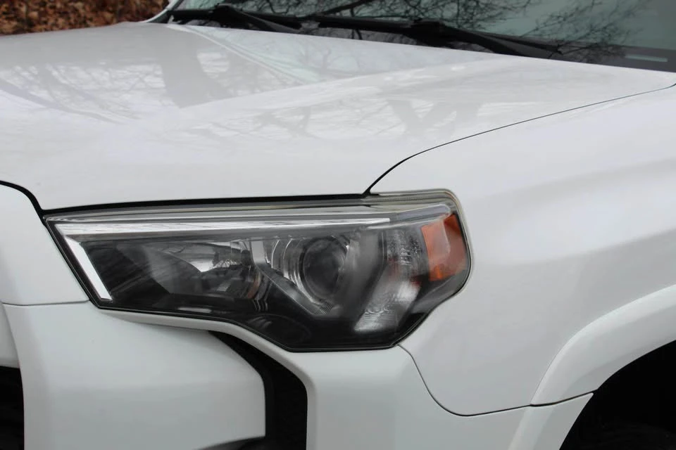 2015 Toyota 4Runner 5th Gen - Image 15 of 19