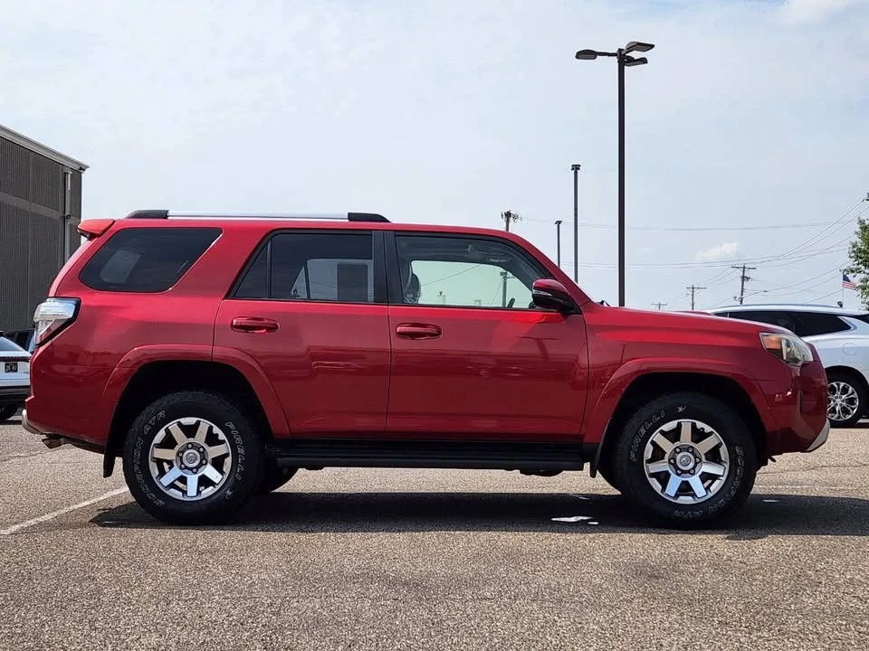 2015 Toyota 4Runner 5th Gen - Image 3 of 20