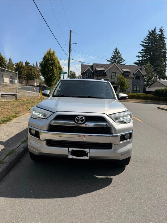 2015 Toyota 4Runner 5th Gen - Image 8 of 14