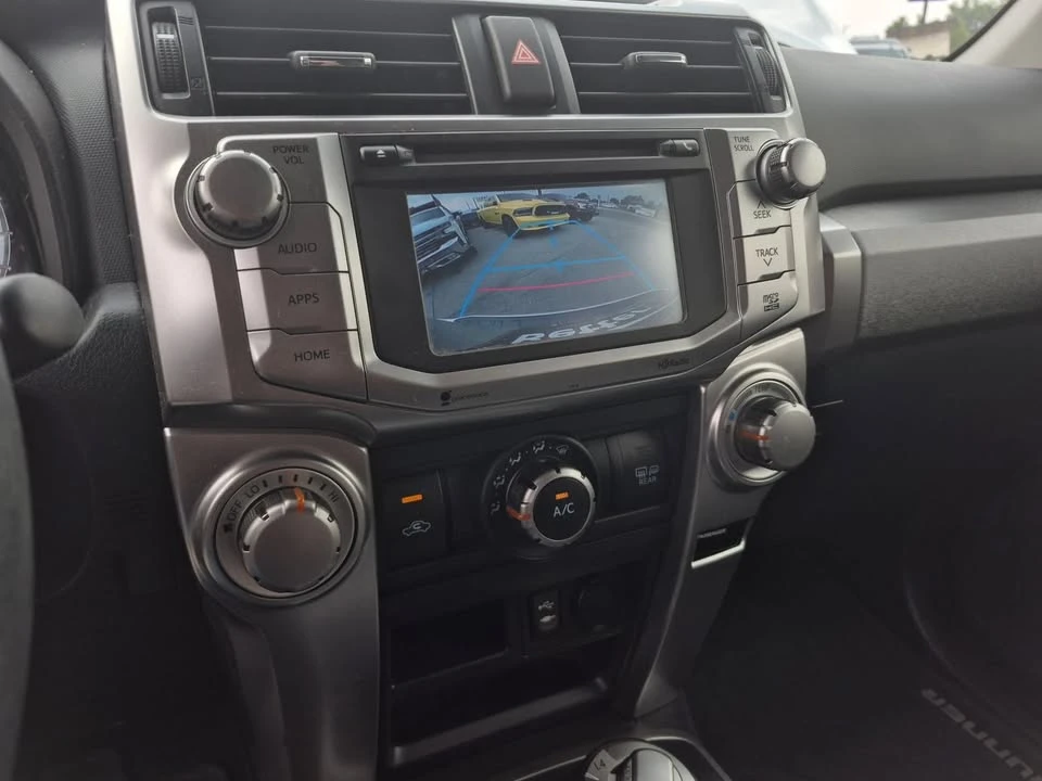 2015 Toyota 4Runner 5th Gen - Image 15 of 19