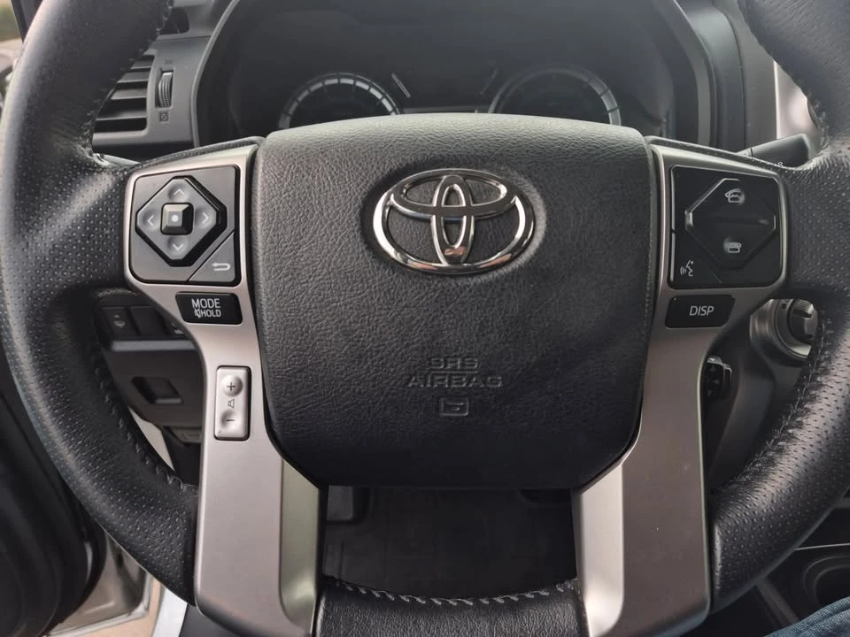 2015 Toyota 4Runner 5th Gen - Image 13 of 19