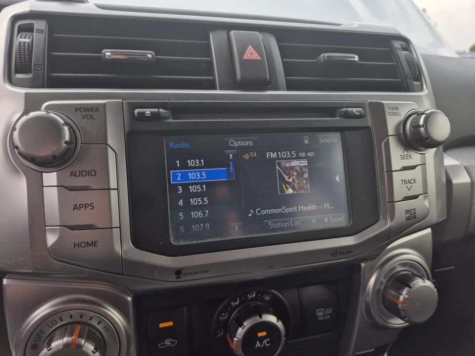2015 Toyota 4Runner 5th Gen - Image 14 of 19