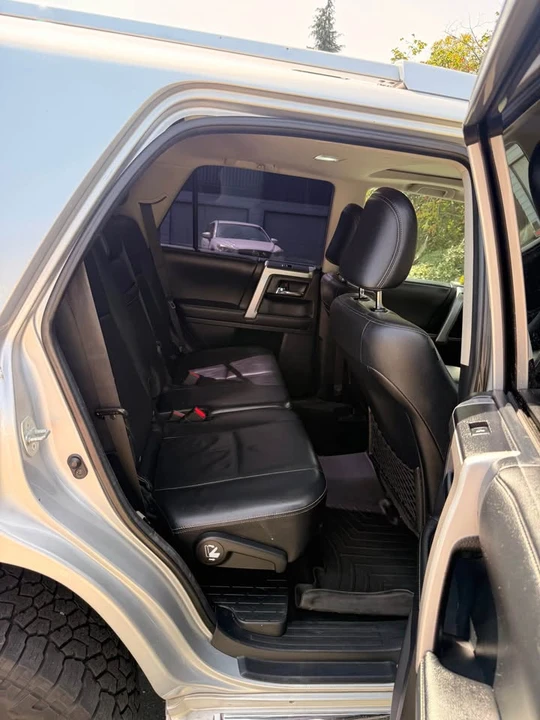 2015 Toyota 4Runner 5th Gen - Image 6 of 14