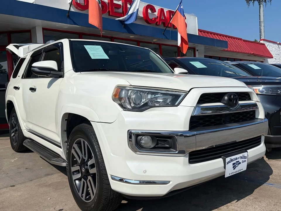 2015 Toyota 4Runner 5th Gen - Image 2 of 9