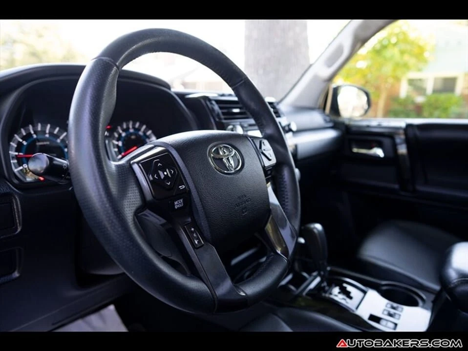 2015 Toyota 4Runner 5th Gen - Image 13 of 20