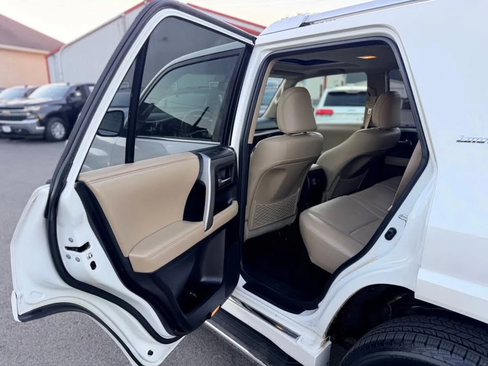 2015 Toyota 4Runner 5th Gen - Image 12 of 20