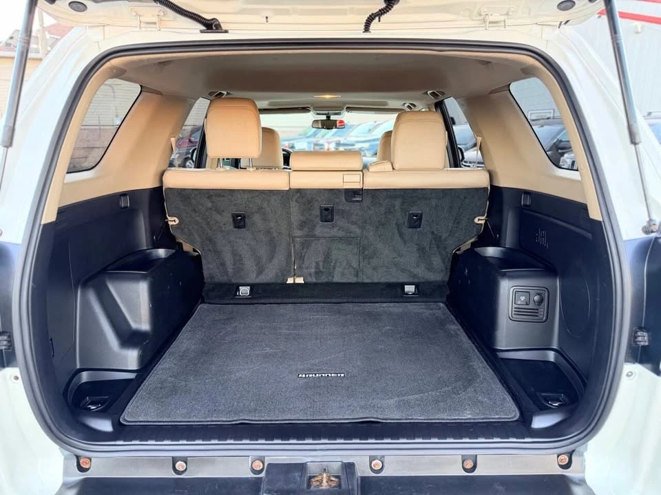 2015 Toyota 4Runner 5th Gen - Image 18 of 20