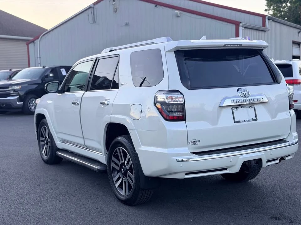 2015 Toyota 4Runner 5th Gen - Image 5 of 20