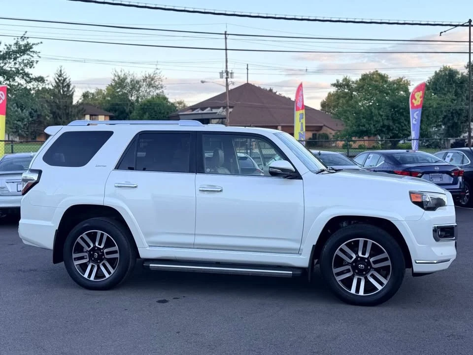 2015 Toyota 4Runner 5th Gen - Image 2 of 20