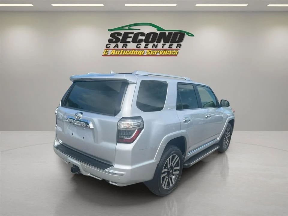 2015 Toyota 4Runner 5th Gen - Image 5 of 20