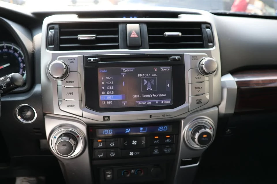 2015 Toyota 4Runner 5th Gen - Image 18 of 20