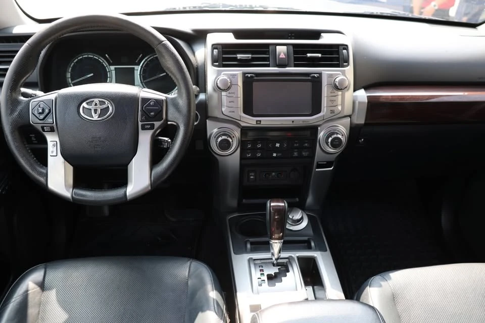 2015 Toyota 4Runner 5th Gen - Image 13 of 20