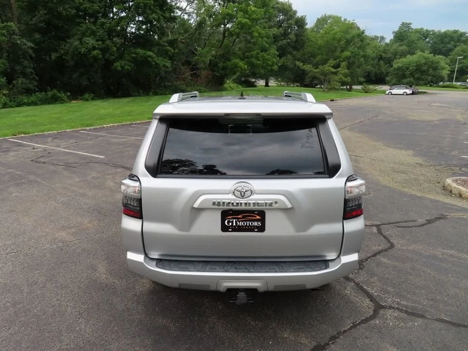 2015 Toyota 4Runner 5th Gen - Image 15 of 20