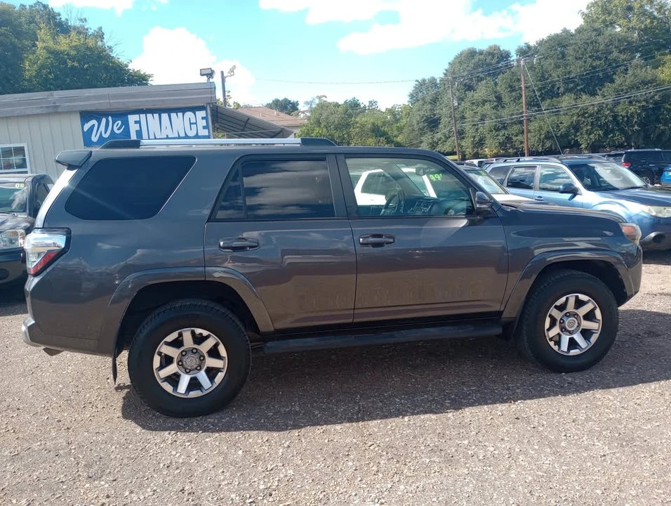 2015 Toyota 4Runner 5th Gen - Image 8 of 14