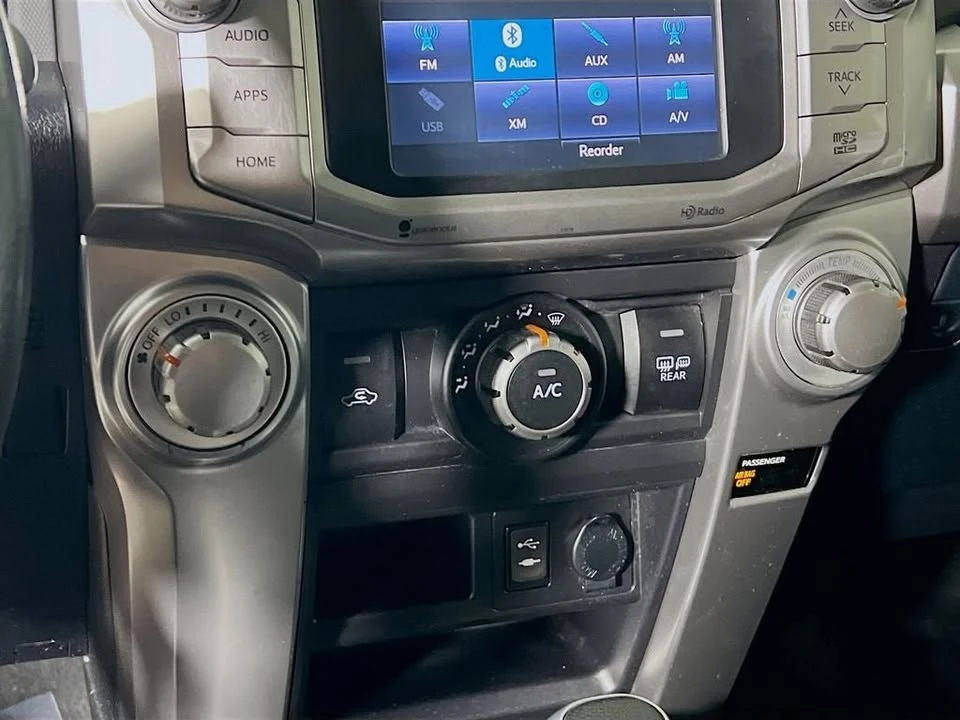 2015 Toyota 4Runner 5th Gen - Image 14 of 19