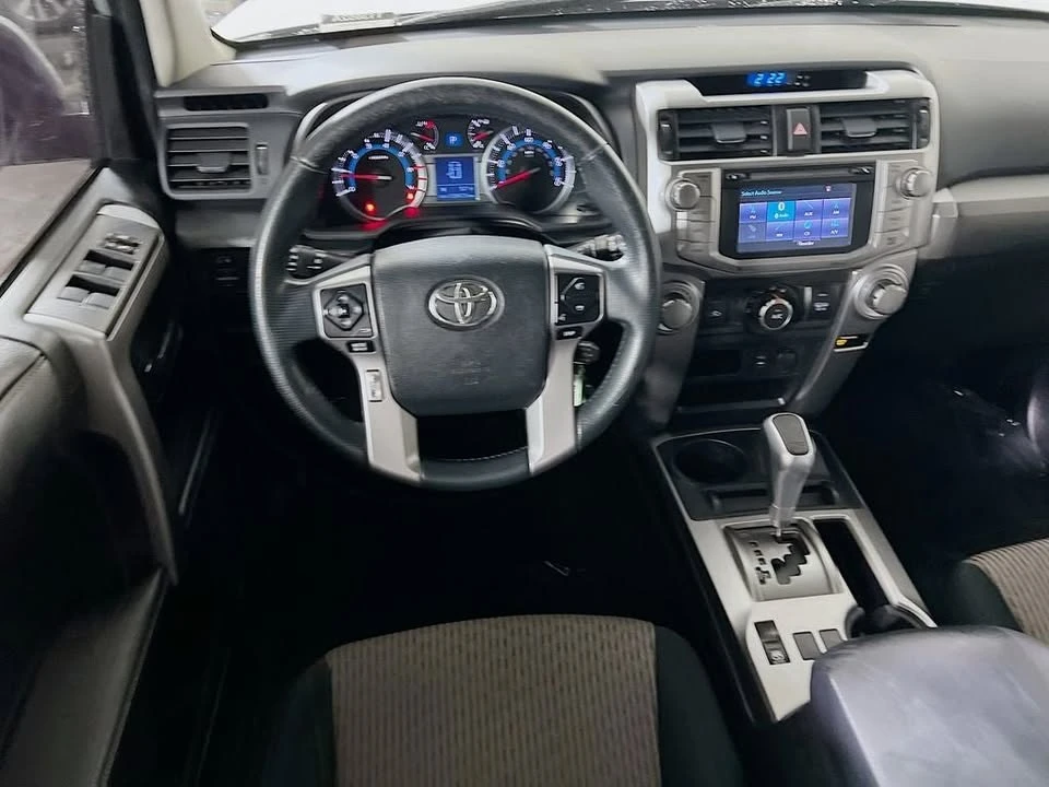 2015 Toyota 4Runner 5th Gen - Image 18 of 19
