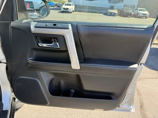 2015 Toyota 4Runner 5th Gen - Image 16 of 20