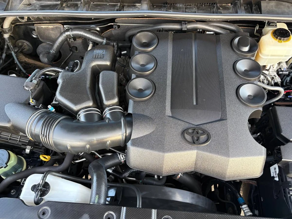 2015 Toyota 4Runner 5th Gen - Image 18 of 24