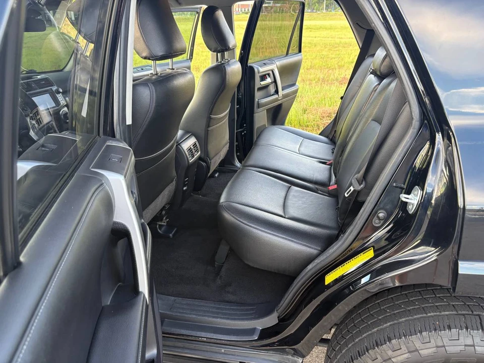 2015 Toyota 4Runner 5th Gen - Image 14 of 24