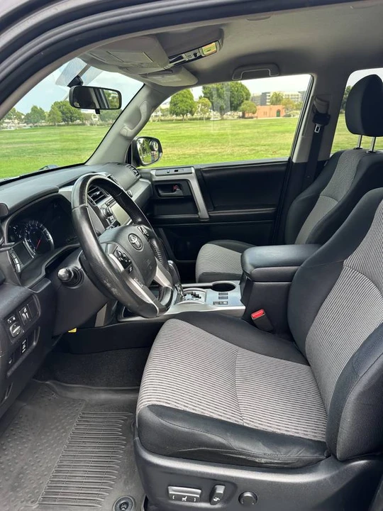 2015 Toyota 4Runner 5th Gen - Image 6 of 18