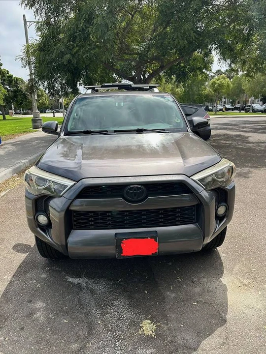 2015 Toyota 4Runner 5th Gen - Image 8 of 18