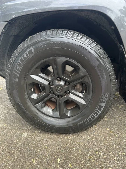 2015 Toyota 4Runner 5th Gen - Image 14 of 16