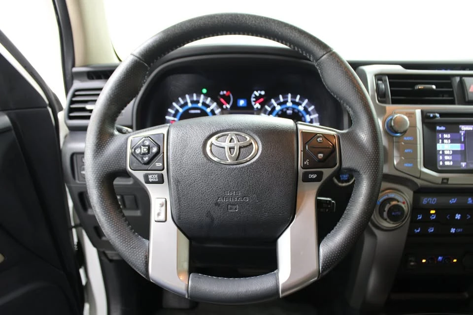 2015 Toyota 4Runner 5th Gen - Image 9 of 20
