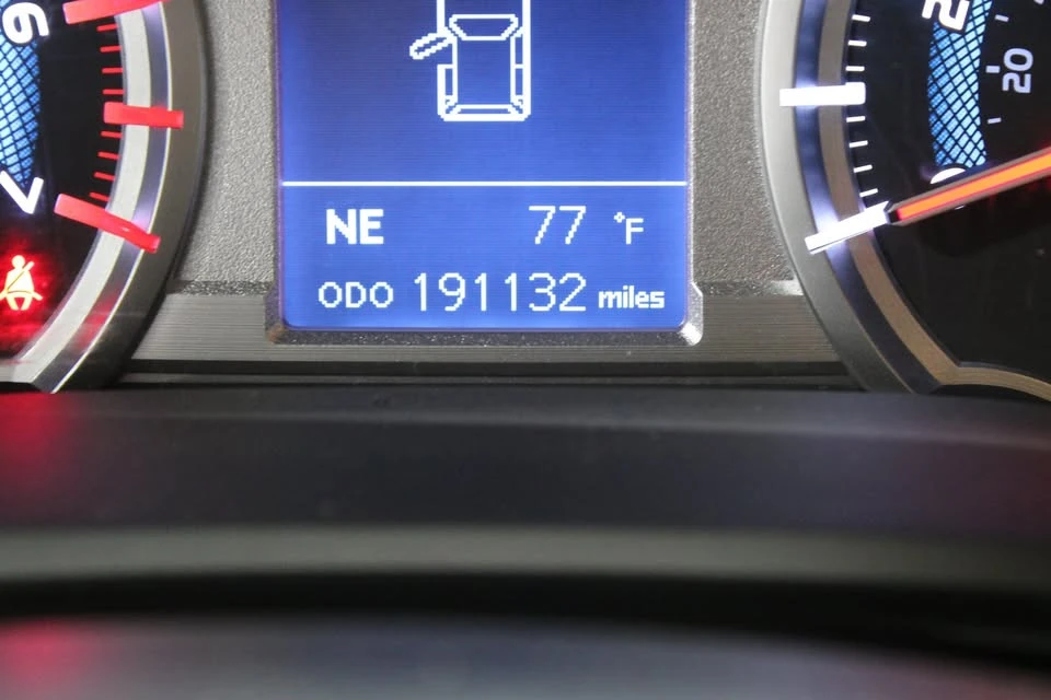 2015 Toyota 4Runner 5th Gen - Image 12 of 20