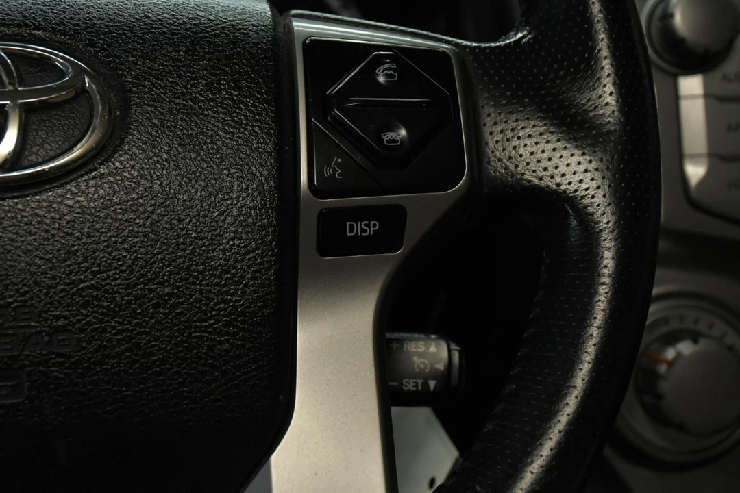 2015 Toyota 4Runner 5th Gen - Image 19 of 21