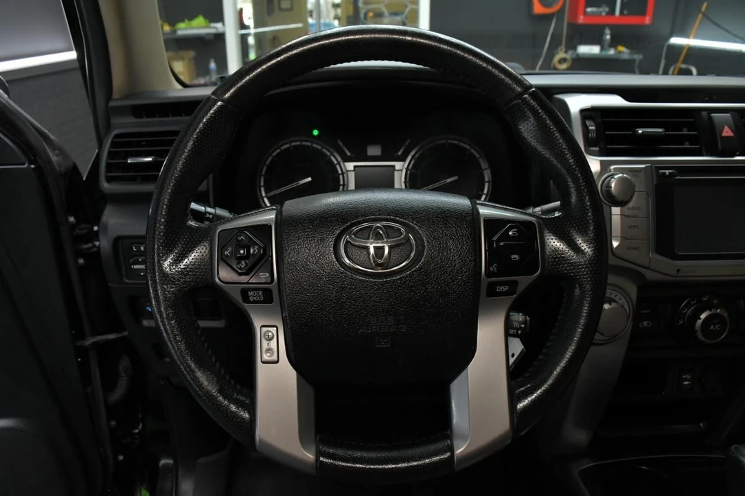 2015 Toyota 4Runner 5th Gen - Image 17 of 21