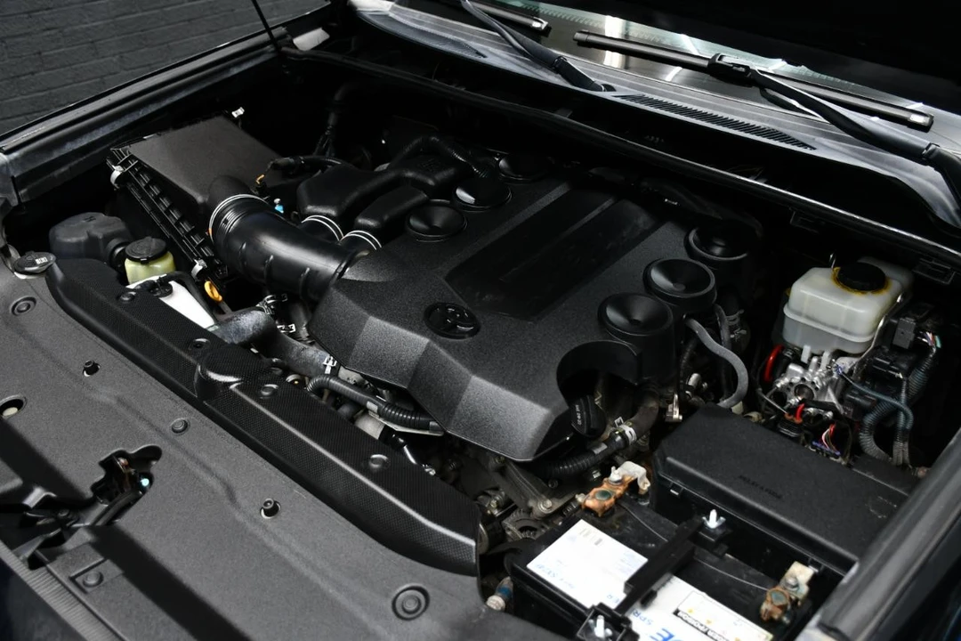 2015 Toyota 4Runner 5th Gen - Image 12 of 21