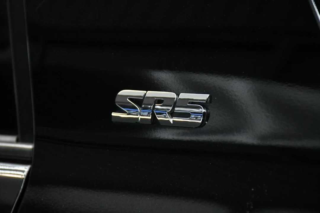2015 Toyota 4Runner 5th Gen - Image 9 of 21