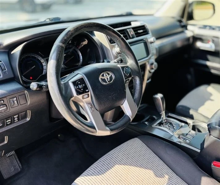 2015 Toyota 4Runner 5th Gen - Image 10 of 19