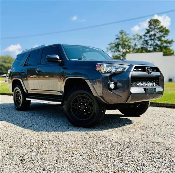 2015 Toyota 4Runner 5th Gen - Image 5 of 19
