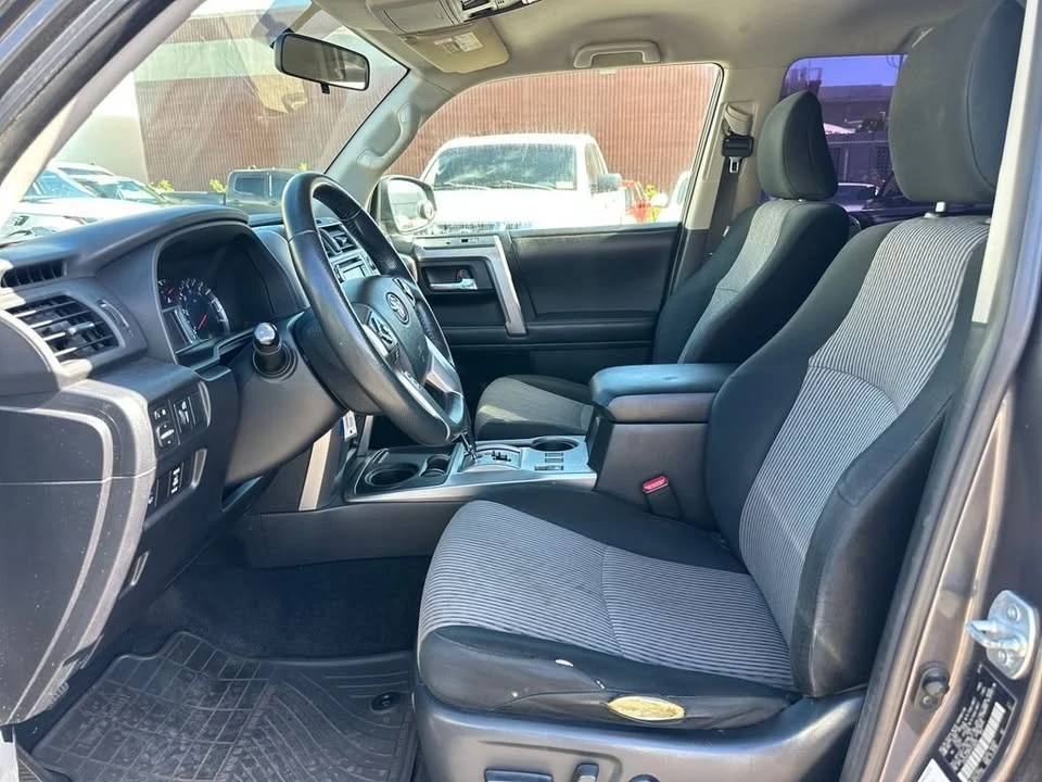 2015 Toyota 4Runner 5th Gen - Image 7 of 10