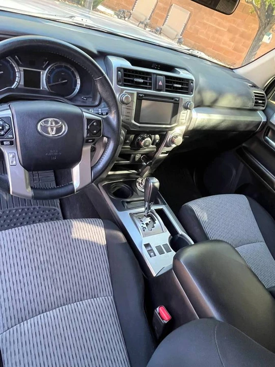 2015 Toyota 4Runner 5th Gen - Image 7 of 9