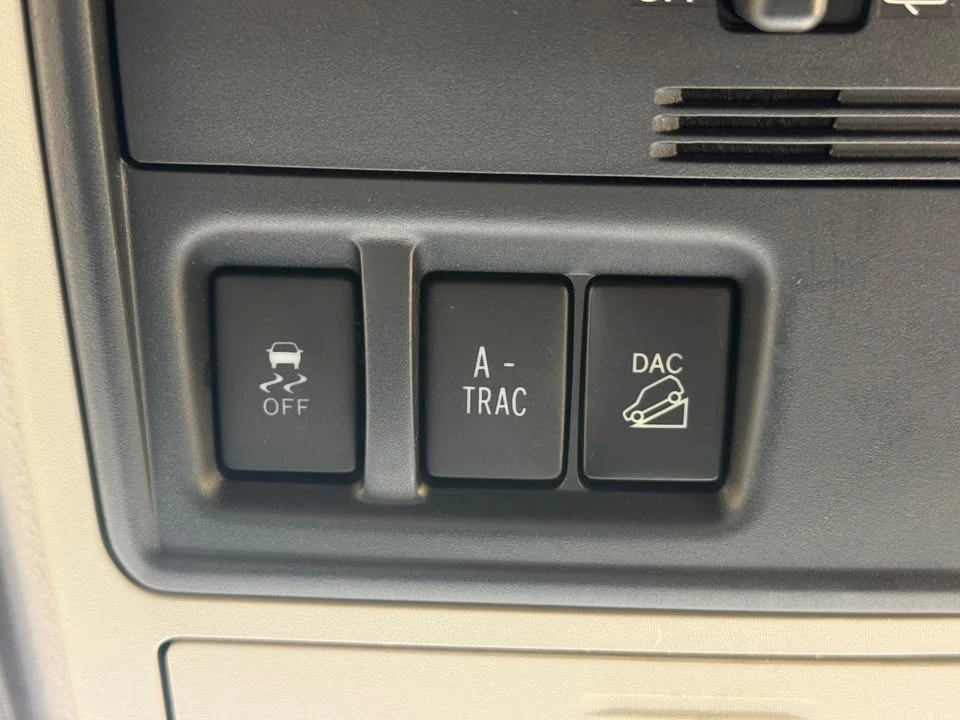 2015 Toyota 4Runner 5th Gen - Image 12 of 16