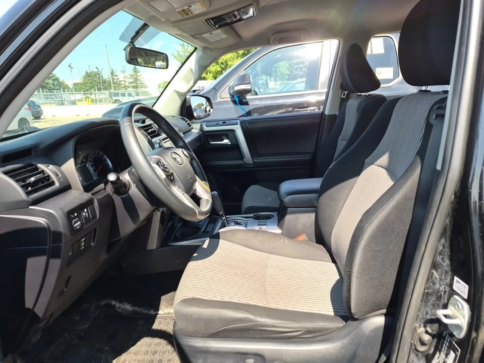 2015 Toyota 4Runner 5th Gen - Image 7 of 9