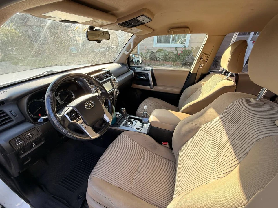2015 Toyota 4Runner 5th Gen - Image 2 of 10